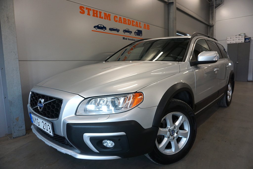 Volvo XC70 D4 AWD Momentum D.Krok,Taklucka, GPS, P.Värm, S+V