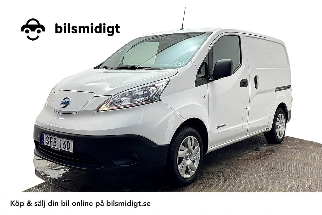 Nissan e-NV200 Skåp 40 kWh Inredd 2xSidodörr Kamera Rattvärme MOMS