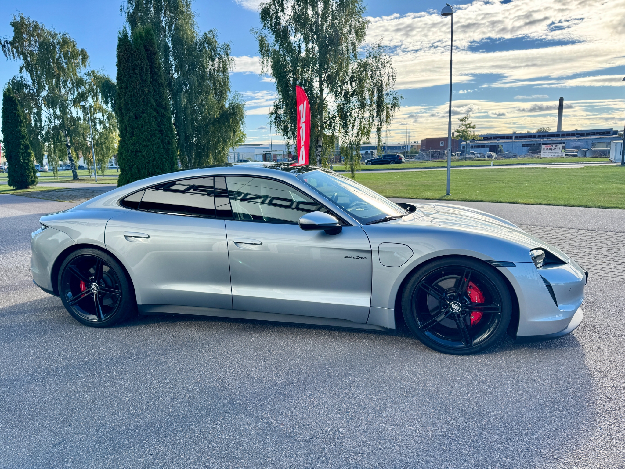 Porsche Taycan 2020, bild 4/10