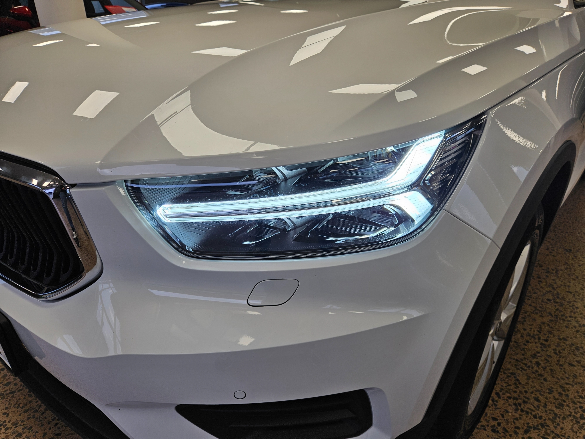Volvo XC40 T2 FWD Momentum 2021, bild 7/10