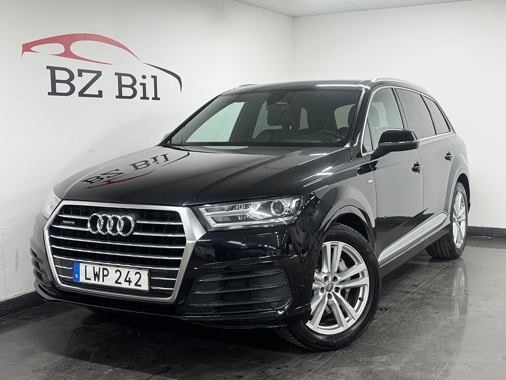 Audi Q7 3.0 TDI S-Line 272hk Cockpit Bose 7-sits D-Värm Drag
