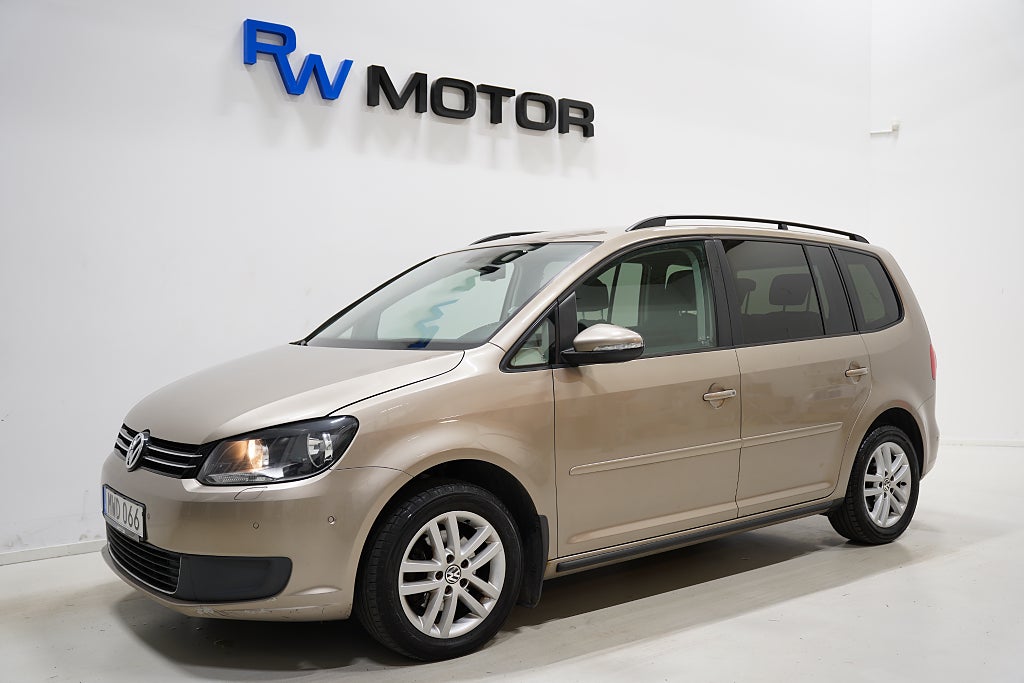 Volkswagen Touran 1.6 TDI Masters D-värm Ny Servad Kamrem Bytt RÄNTA2,95%