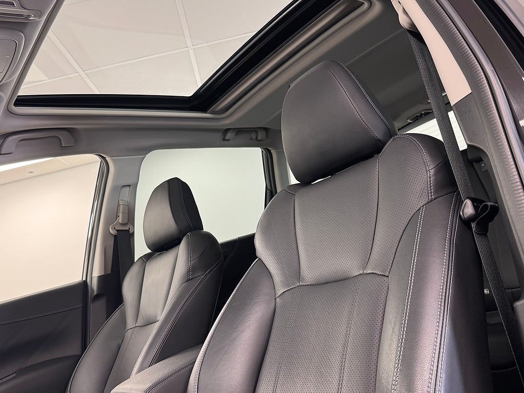 Subaru Forester 2022 - miniatyr 12