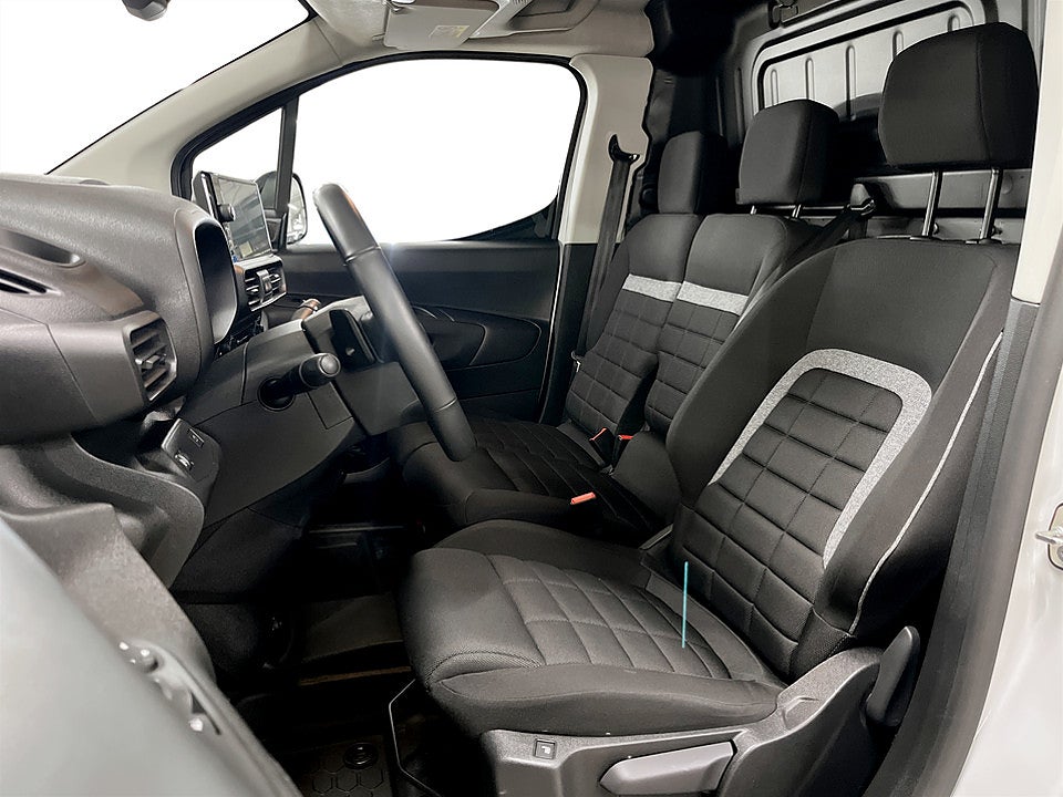 Bild på Citroën Berlingo 1.5 130hk Aut L2 - DEMO