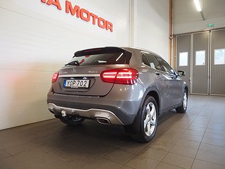 SUV Mercedes-Benz GLA 6 av 21