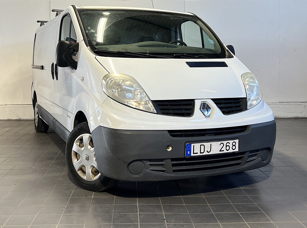 Renault trafic Skåpbil 2.9t 2.0 dCi Nybesiktad Ny Servad