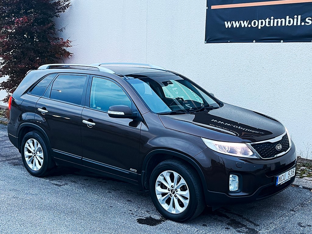 Kia Sorento 2.2 CRDi 4WD 7-sits Skinn Glastak Navi Kamera