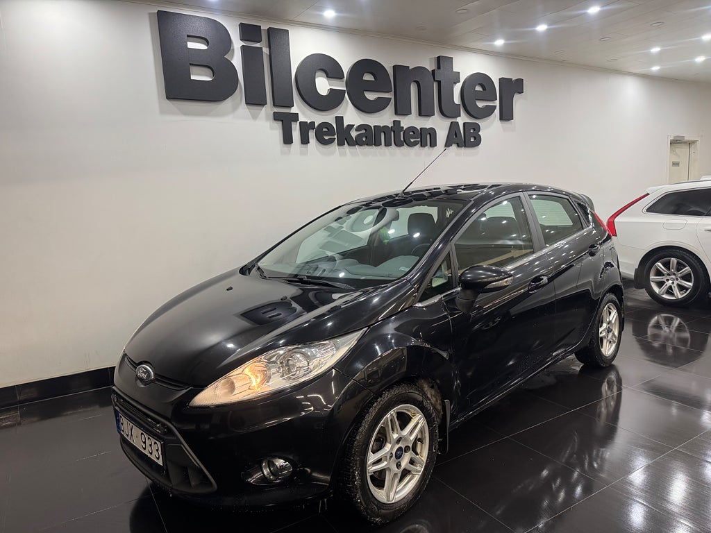 Ford Fiesta 5-dörrar 1.4 TDCi Titanium Euro 5 KamremBytt