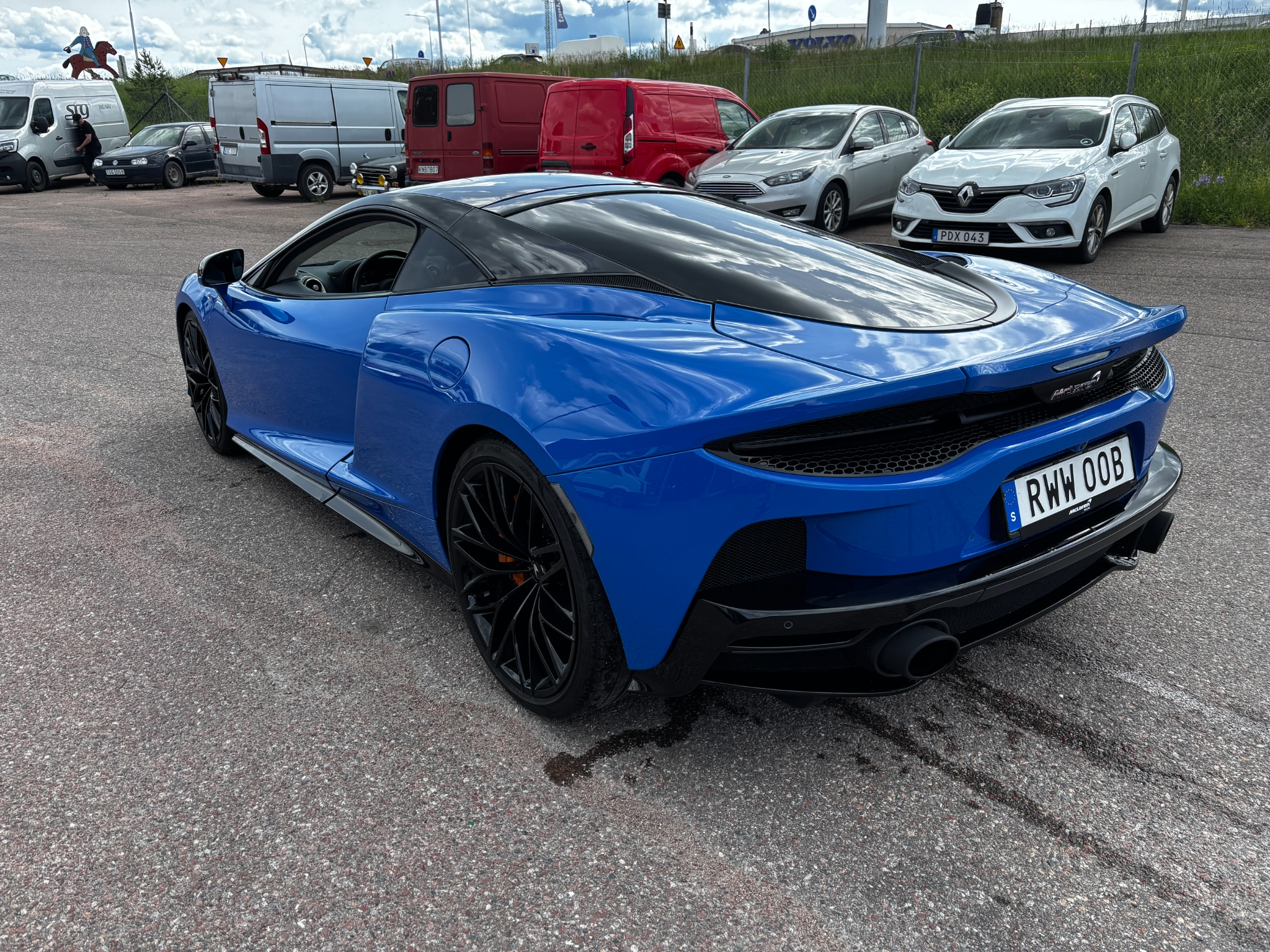 McLaren GT 4.0 V8 SSG 2022, kuva 4/37