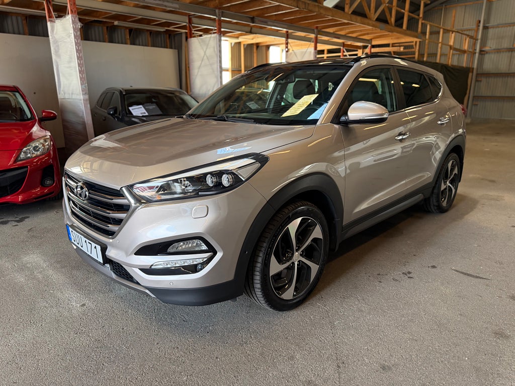 Hyundai Tucson 1.6 T-GDI AWD DCT Pano B-kamera Navi Skinn Blis Plus