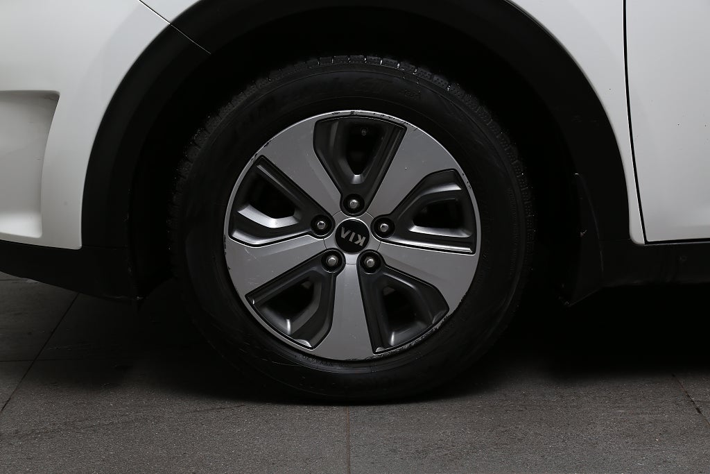 Kia Niro Hybrid 141hk Advance Plus Aut Navi Kamera 2019