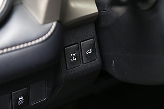 SUV Toyota RAV4 13 av 25