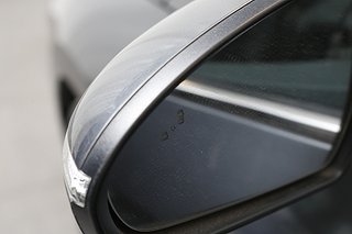 Halvkombi Hyundai IONIQ 10 av 24