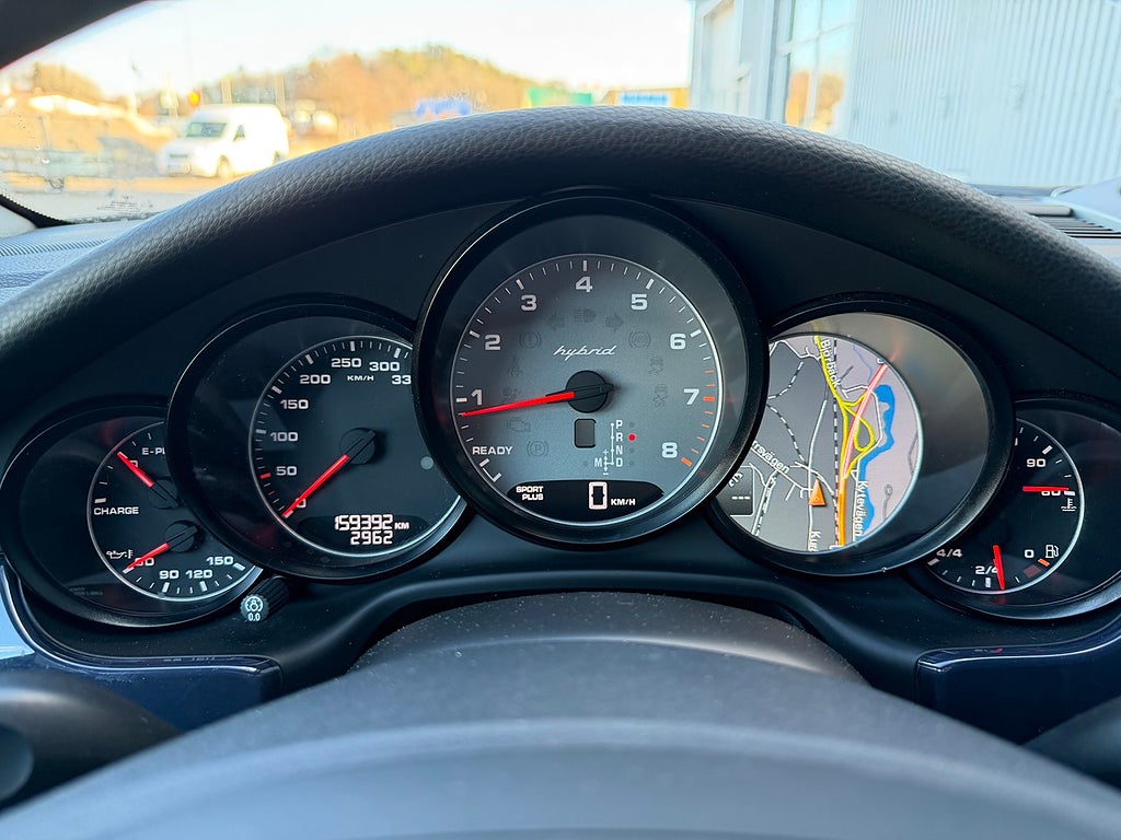 Porsche Panamera S Hybrid 380hk 3,0 V6 RWD Sport Chrono Pack 2012, bild 29
