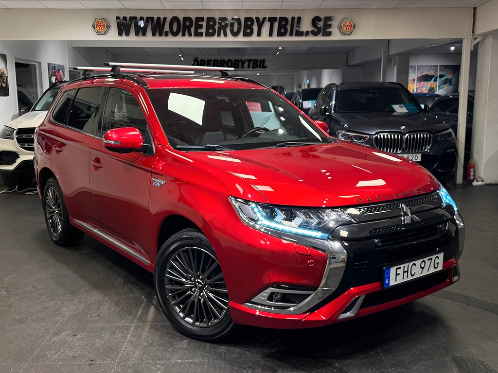 Mitsubishi Outlander PHEV CVT S-Edition drag Gps UNIK SE SPEC