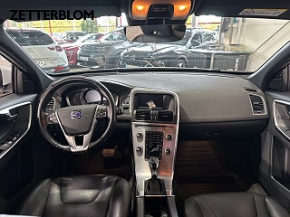 SUV Volvo XC60 10 av 14