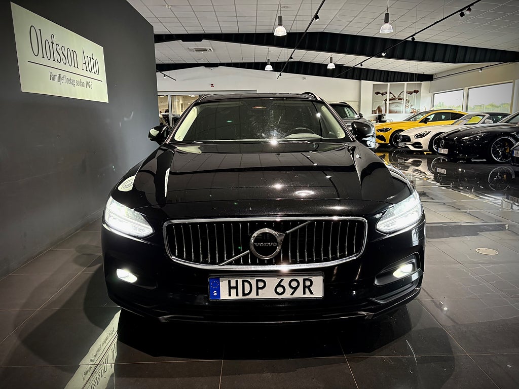 Volvo V90 B4 AWD Momentum Advanced Edition Värmare Harman Kardon - bild 15