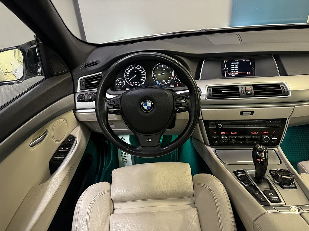 BMW 530D xDrive GT Steptronic M Sport | Pano | Drag | Värmare |