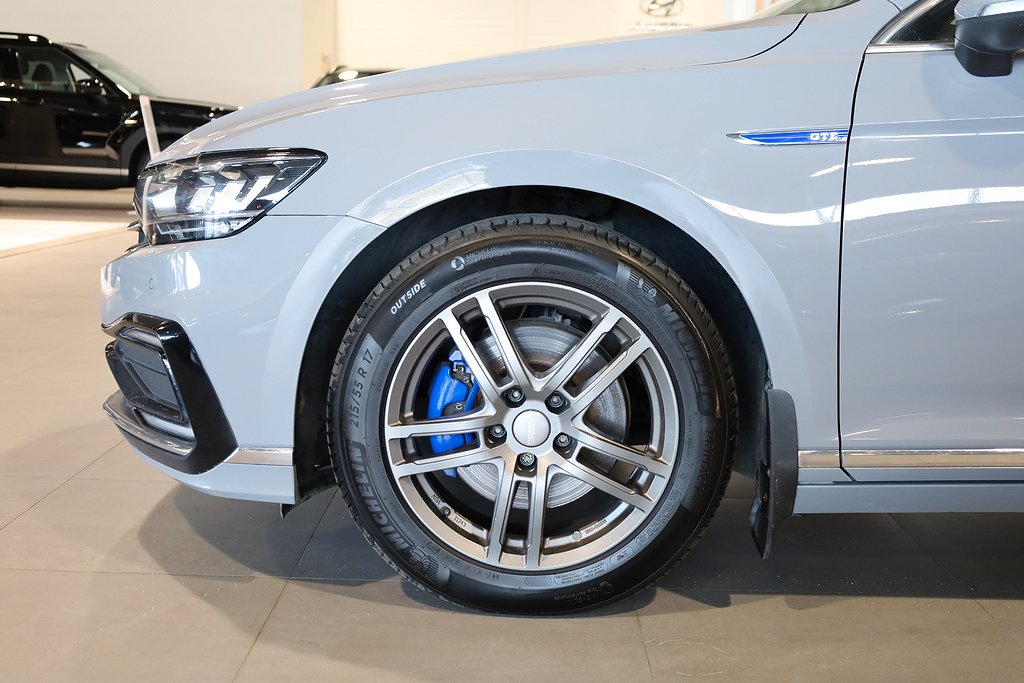 Volkswagen Passat Sportscombi GTE 1.4 TSI Aut Drag Navi Värmare 2022