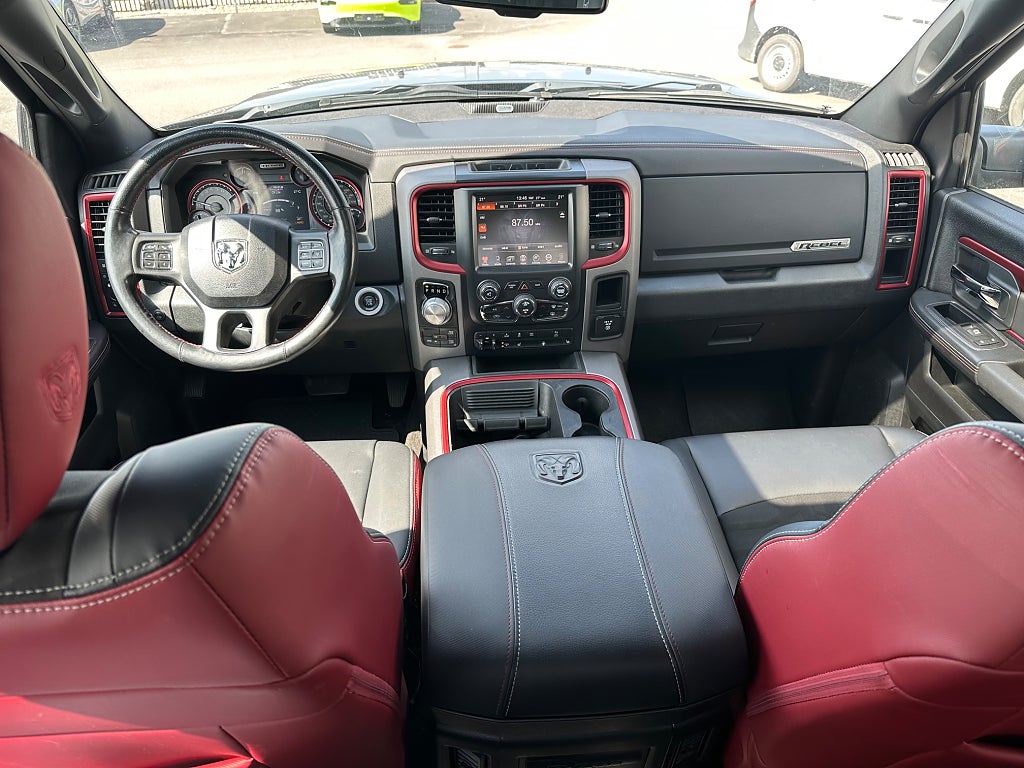 Dodge Ram 1500 Rebel 5,7 L Mkt fin o låga mil 4 X 4  394 hk - bild 26