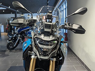 BMW F900GS