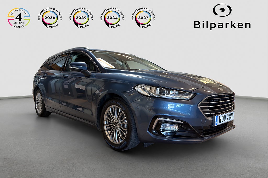 Ford Mondeo Hybrid Titanium | Minne | Navi | Backkamera | Rattvärme