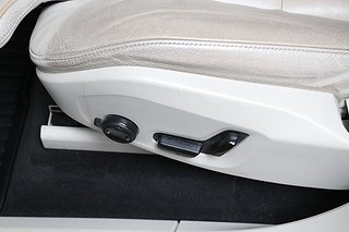 SUV Volvo XC90 12 av 30