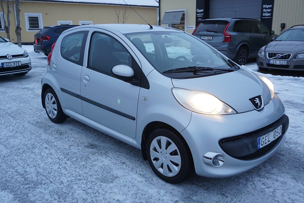 Peugeot 107 5-dörrar 1 ägare/5.600 Mil