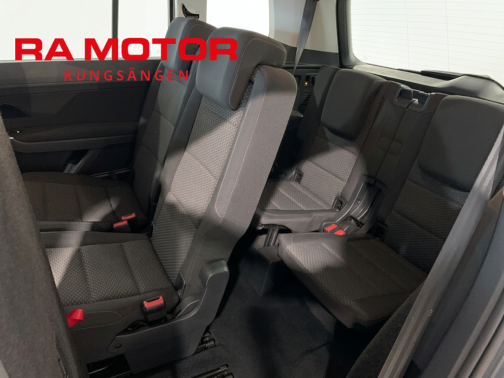 Volkswagen Touran 1.4 TSI, 150hk | Drag | Kamera | 7-sits | Värmare 2017