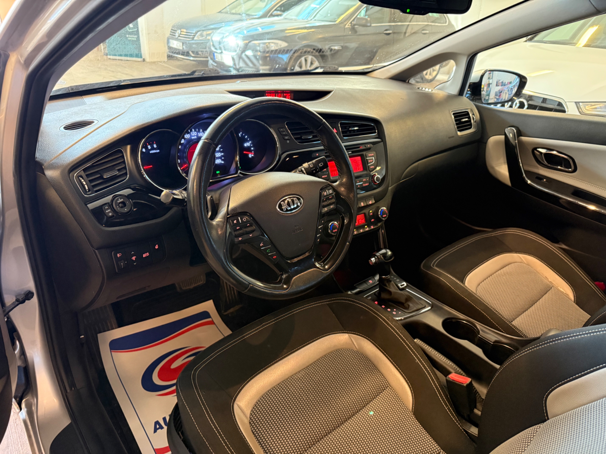 Kia Ceed 2015, bild 5/39