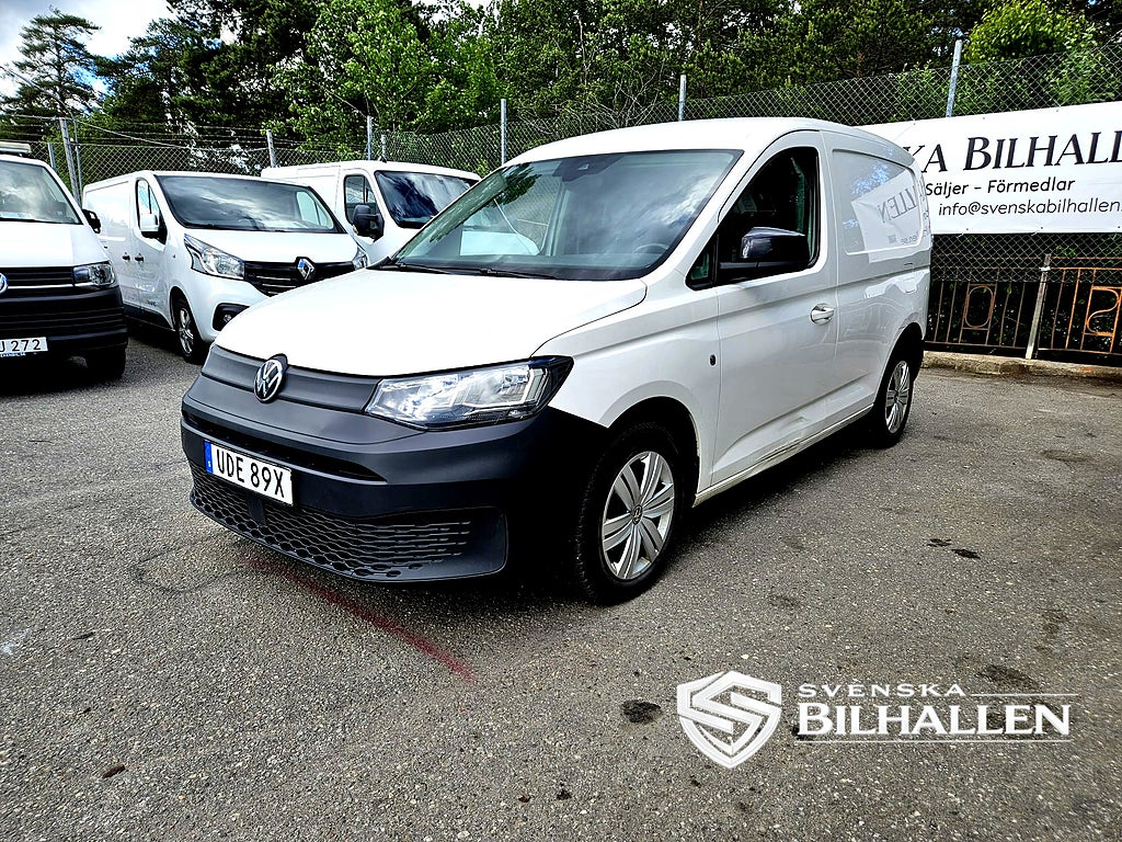 Volkswagen Caddy Cargo 2.0 TDI BMT Momsbil Park.värmare Backkamera Drag