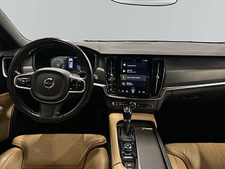 Volvo V90 Cross Country D4 AWD Momentm S&V/Drag/Pano/Massage