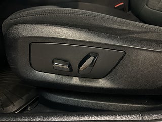 BMW 530i xDrive Touring Steptronic SoV-däck/Drag/Kamera/D-värm – bild 21