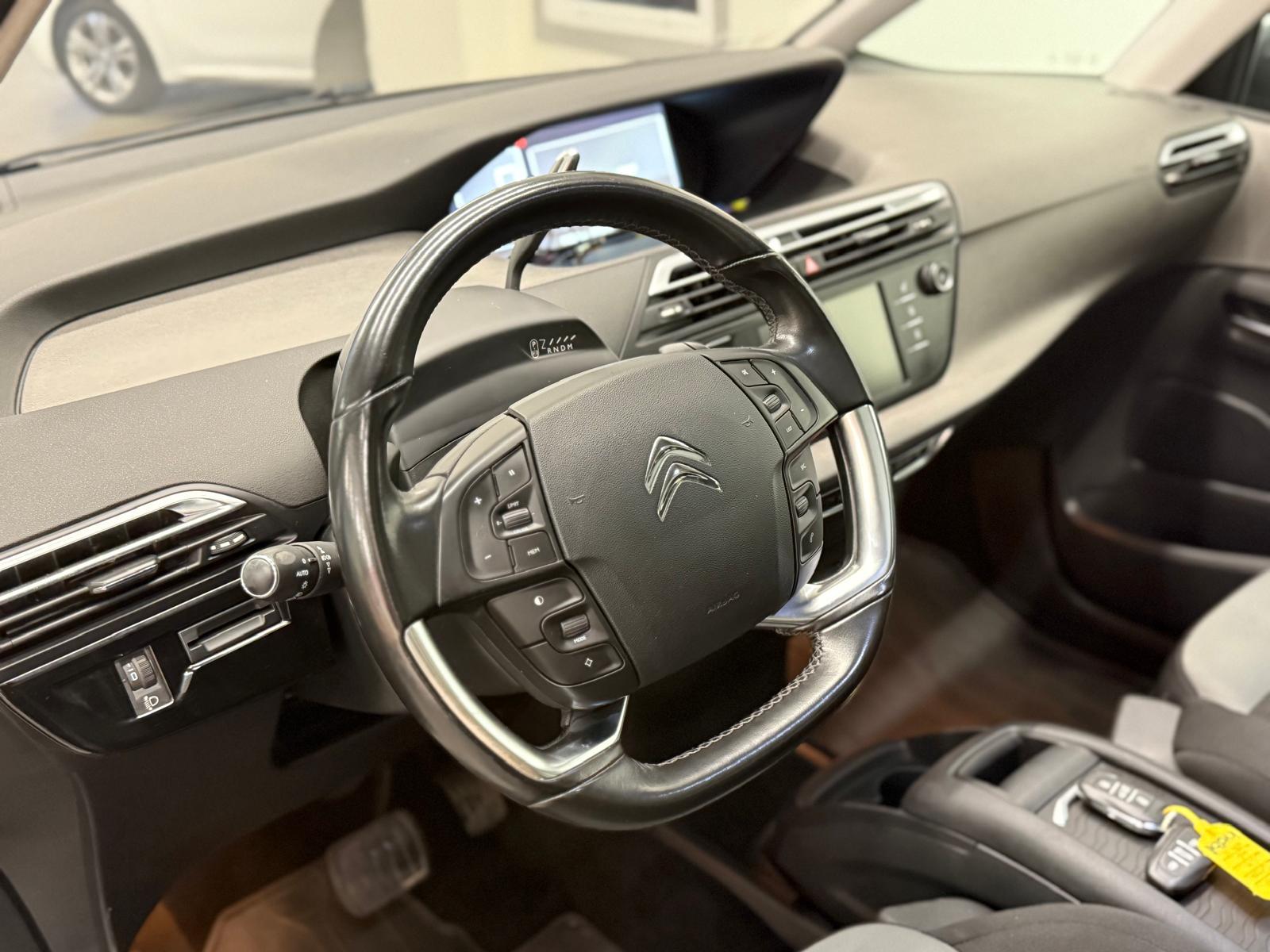 Citroen Grand C4 Picasso 2015, bild 4/10