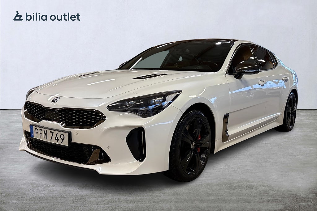Kia Stinger GT AWD 3.3 V6 T-GDI AWD / Pano / Head up / H&K / 360kam