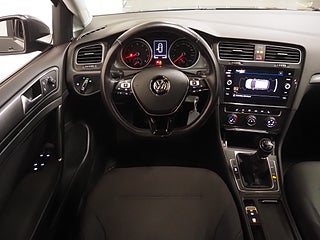 Halvkombi Volkswagen Golf 17 av 21