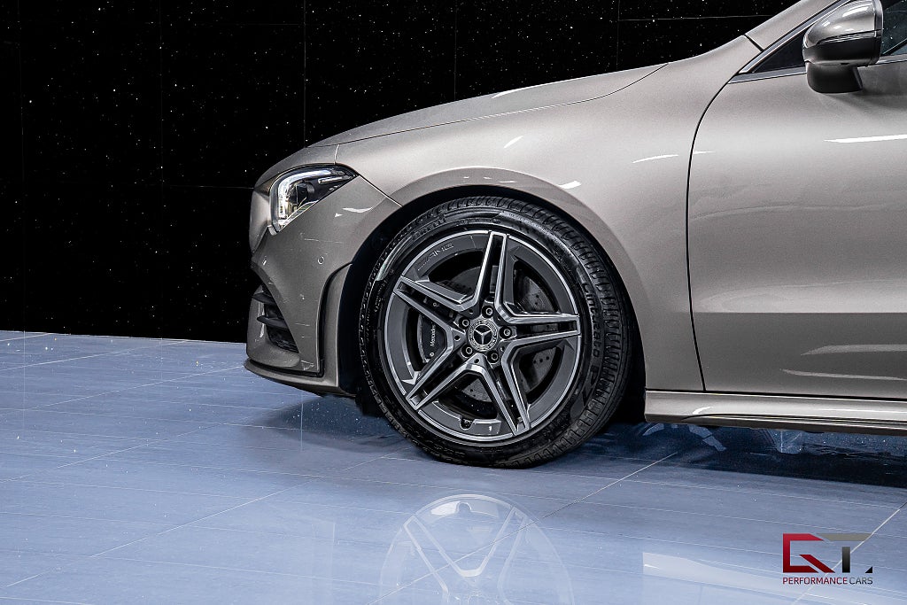 Mercedes-Benz CLA 200 DCT AMG Line Pano Keyless Cockpit Backkamera