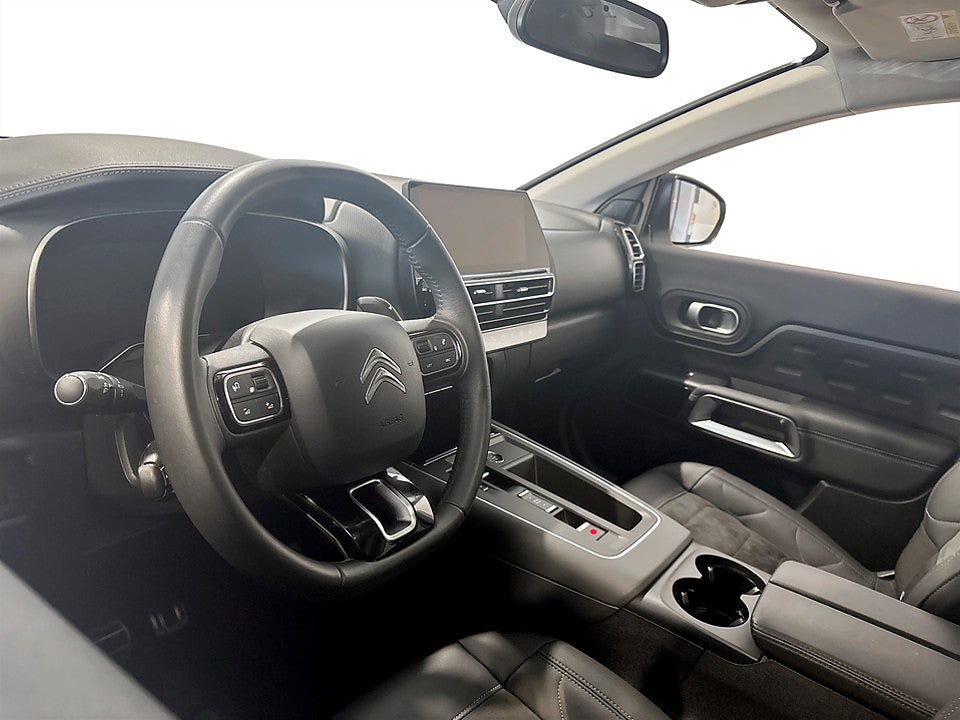 Bild på Citroën C5 Aircross Shine Exclusive 1.2 PT 130hk Aut PANO P-SENSORER