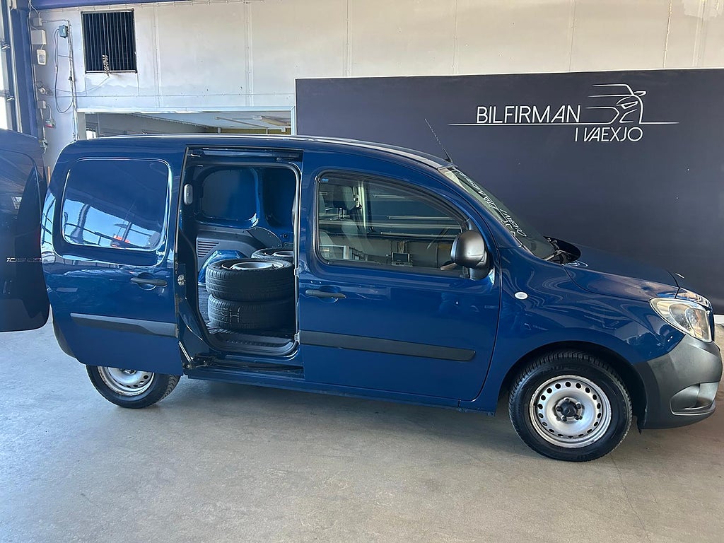 Mercedes-Benz Citan 109 CDI Skåpbil i mycket gott skick /Dragkrok /Nybesikt