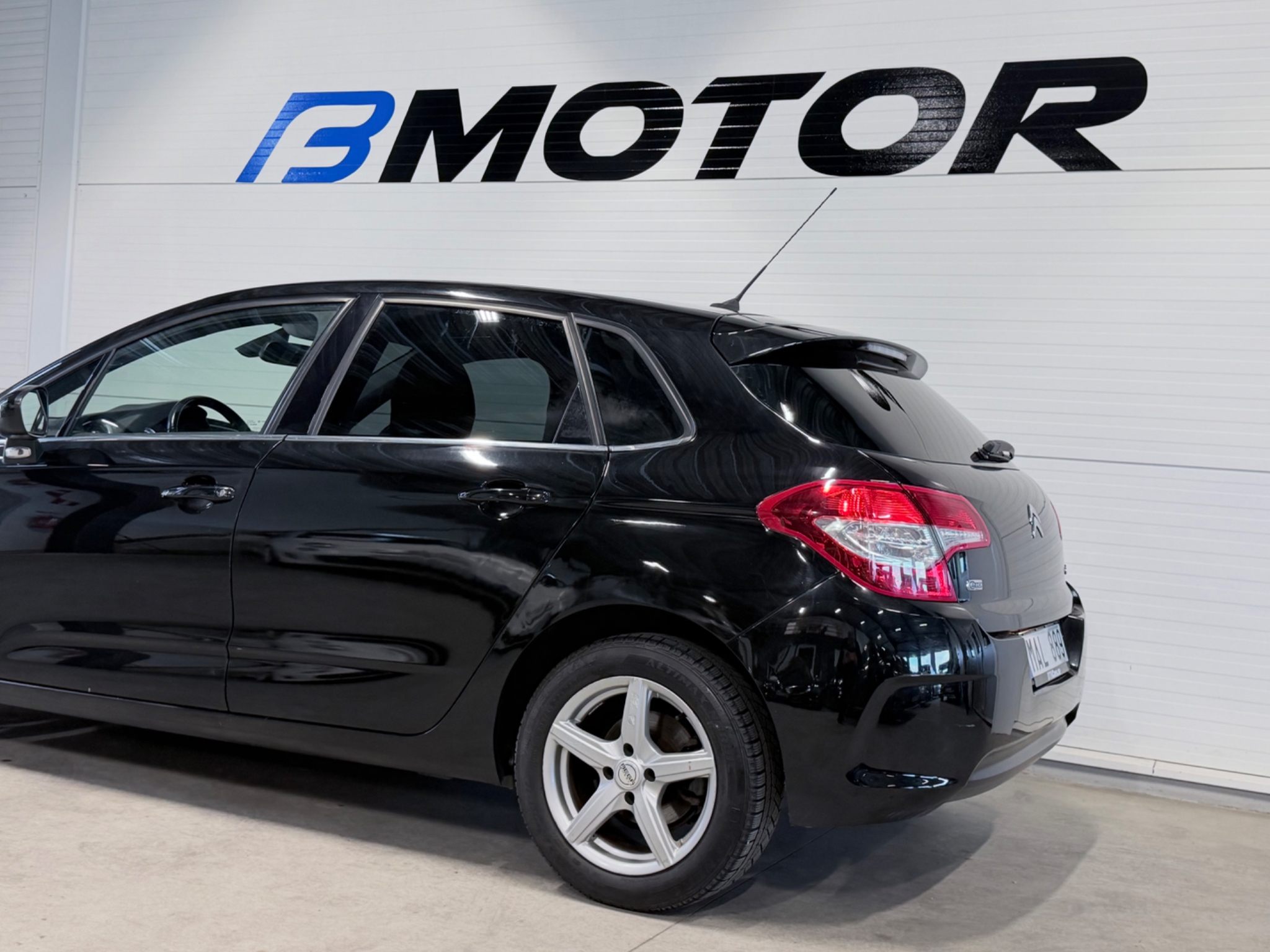 Citroen C4 1.6 e-HDi Airdream Automat 2011, kuva 6/10
