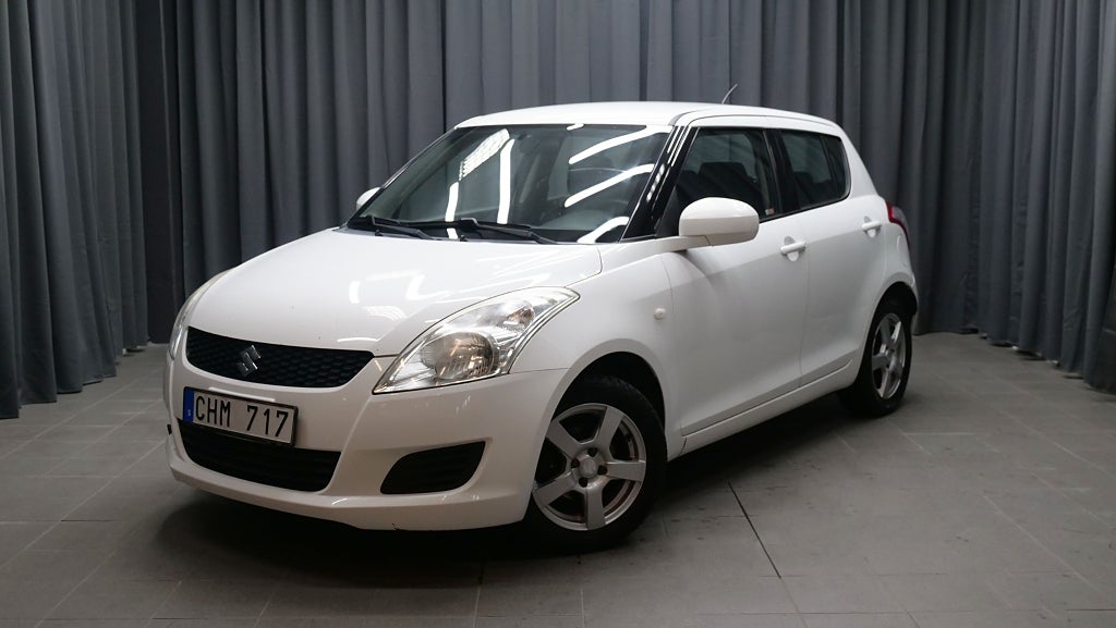 Suzuki Swift 1.2 VVT Årlig skatt 470:- 2 Brukare