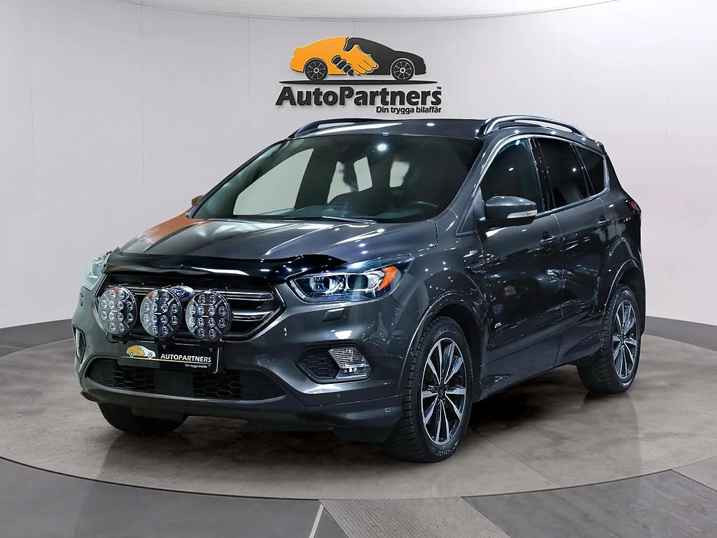 Ford Kuga 2.0 TDCi AWD 180hk ST-Line P.värm Keyless CarPlay 1.95%