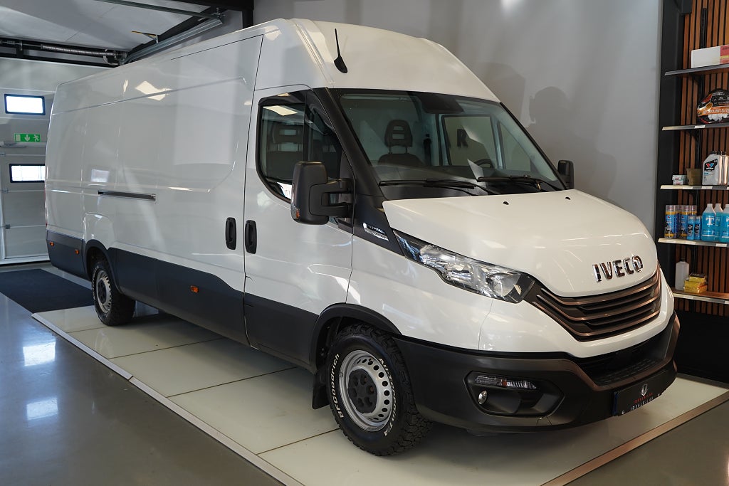 Iveco Daily 35-140 Skåpbil 2.3 JTD Hi-Matic Euro 6