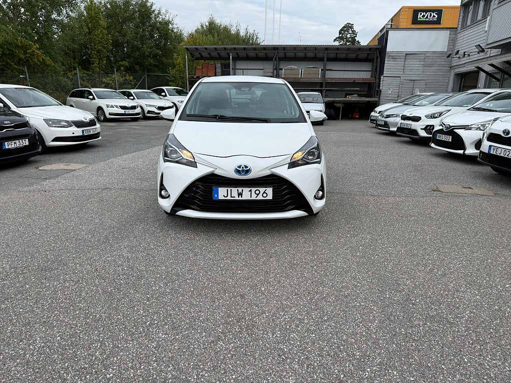 Toyota Yaris HYBRID E-CVT ACTIVE AUT B-KAMERA NYBESK/NYSERV