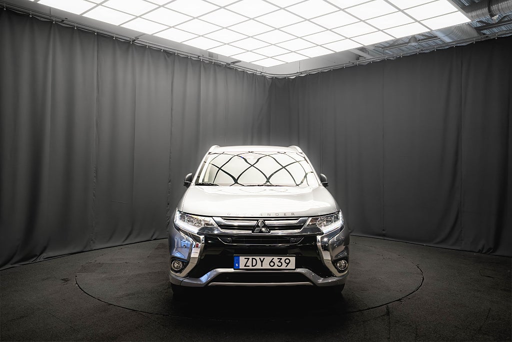 Mitsubishi Outlander PHEV AWD BUSINESS LÄDER DRAG 360° ELSTOL