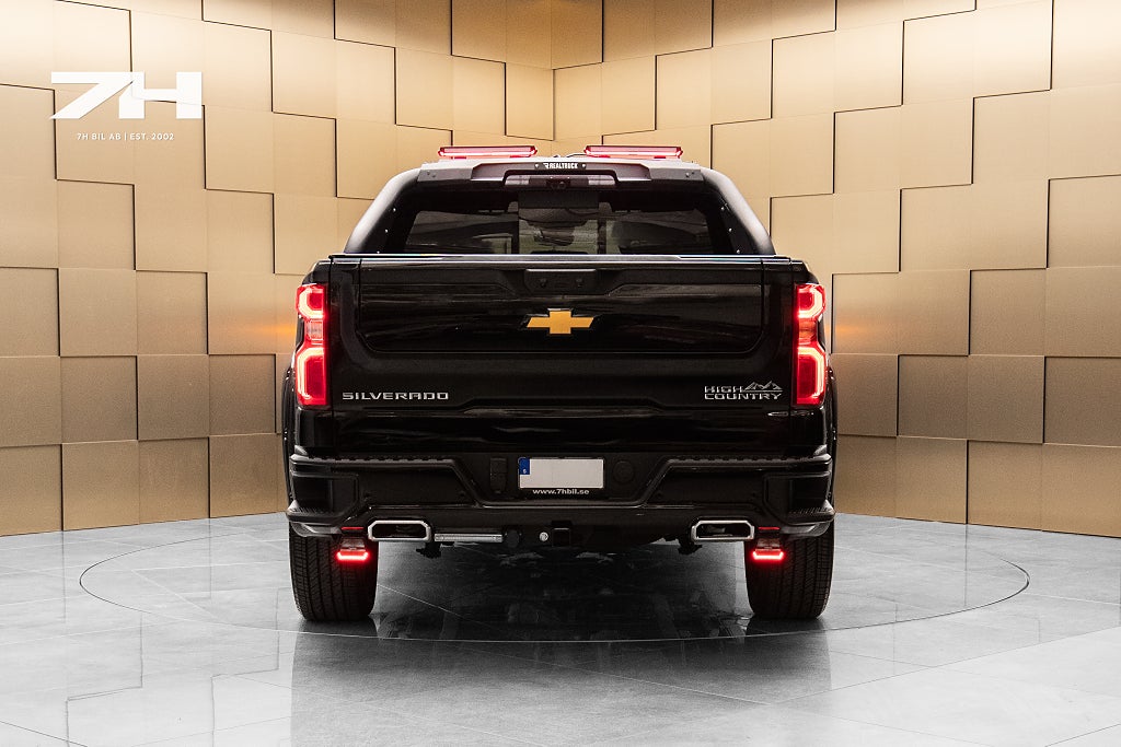 Chevrolet Silverado 1500 High Country MAXAT DEMO 300.000kr UTR. BOSE® 360°