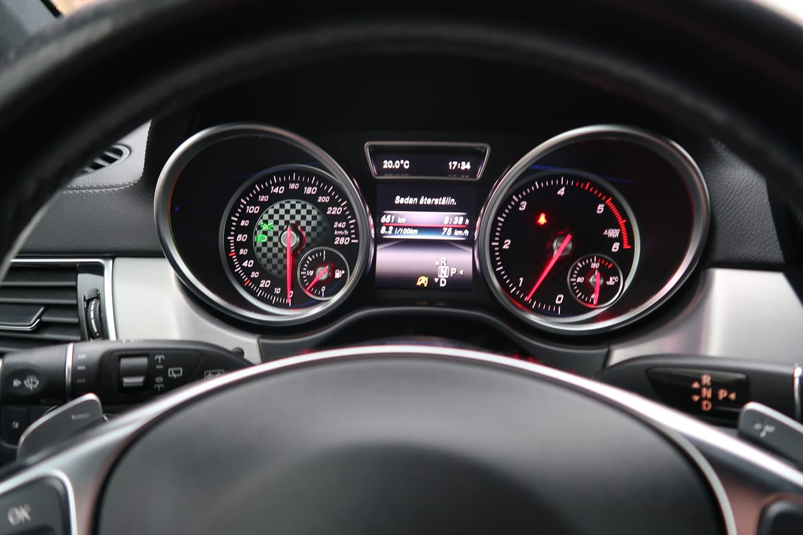 Mercedes-Benz GLE 2016, bild 4/53