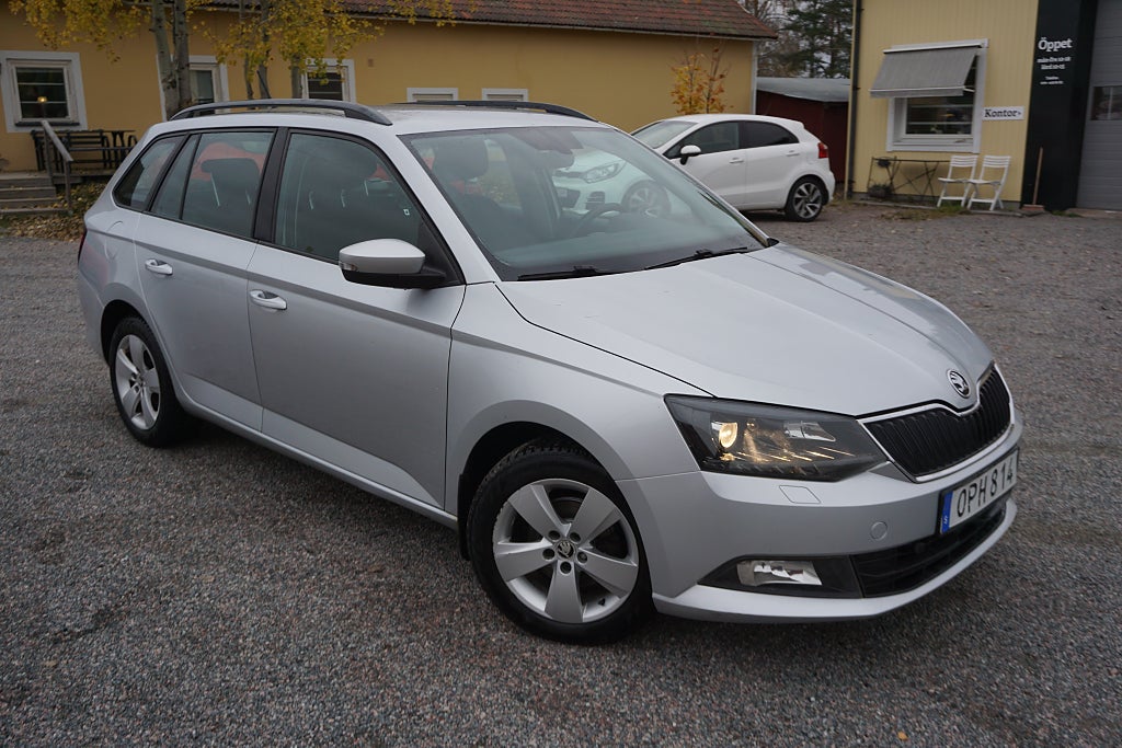 Skoda Fabia Kombi 1.4 TDI Ny kamrem/M-värmare
