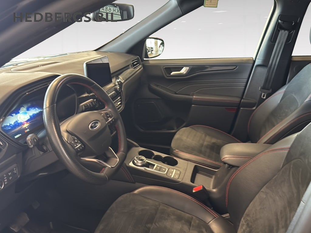 Ford Kuga ST-Line Phev 224HK thumbnail