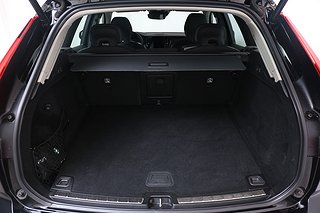 SUV Volvo XC60 28 av 28